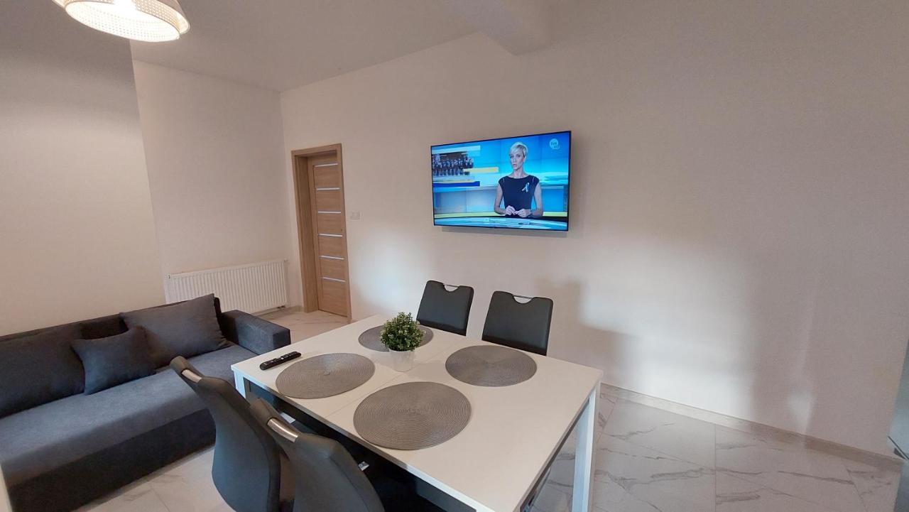 Apartamenty Starowiejska 39, Ryczow - 10Km Od Zator Energylandia Eksteriør billede